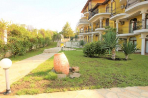 Отель Menada Green Hills Apartments  Созополь